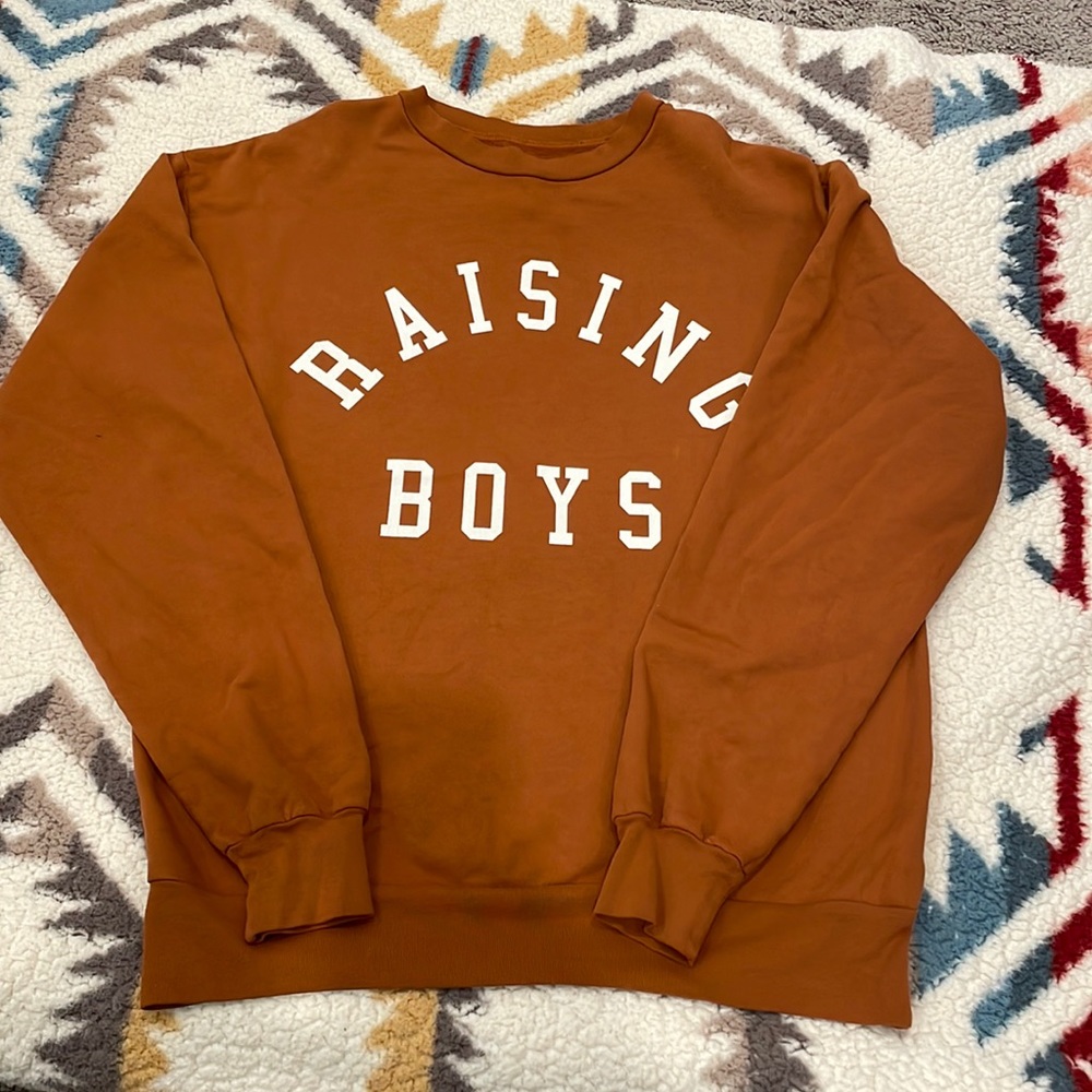 Ford and Wyatt raising boys sweatshirt. Size small